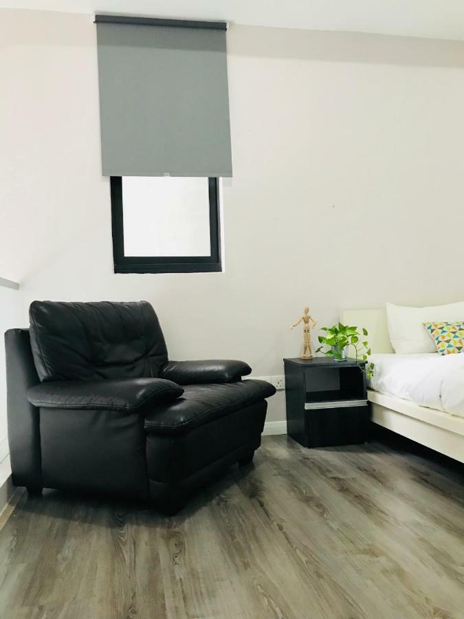 Minimalist Duplex @ Petaling Jaya & Sunwayアパートメント エクステリア 写真